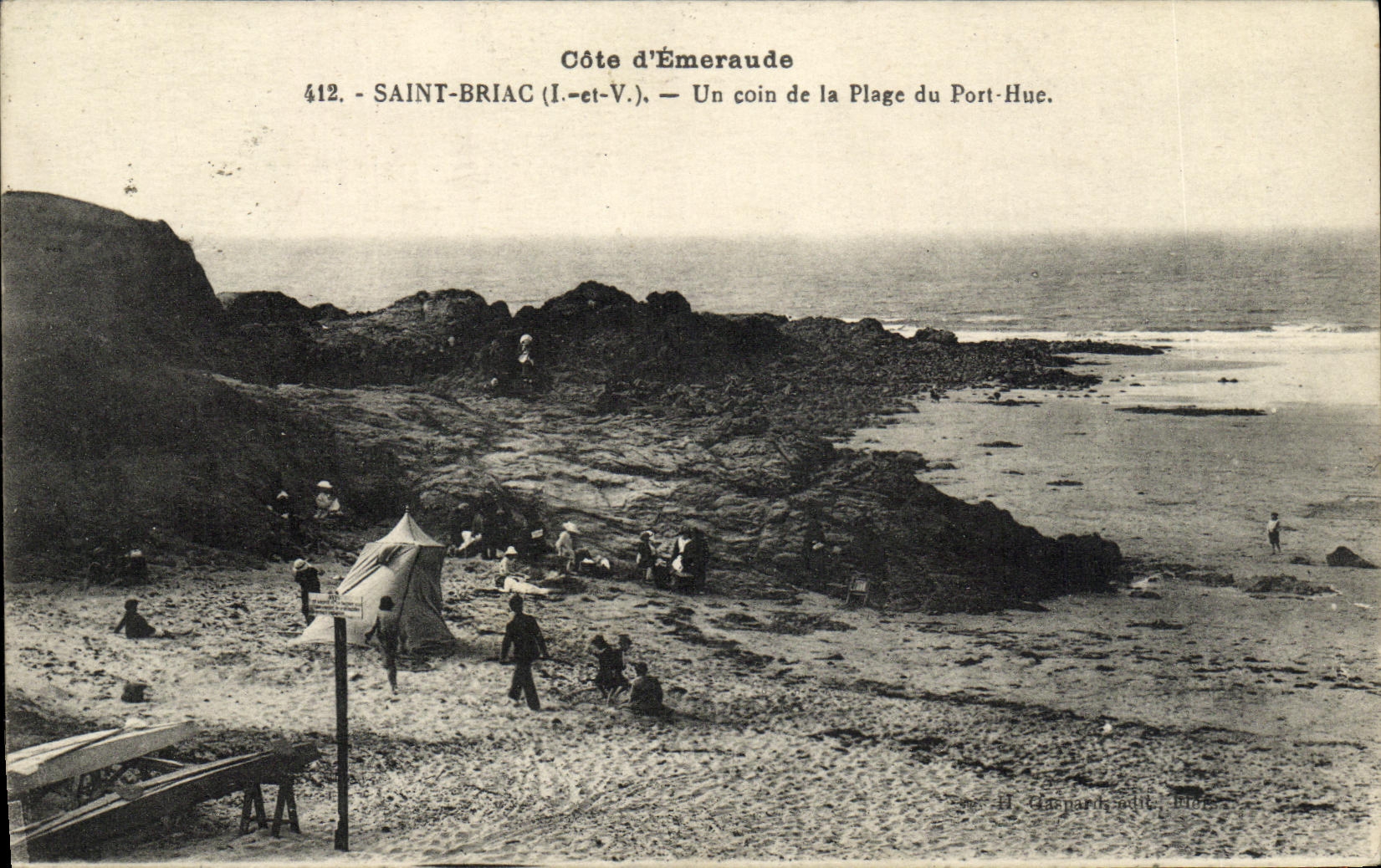 Saint-Briac (I.-et-V.) — Côte d'Émeraude — Un coin de la Plage du Port-Hue — édit. D. Garnier