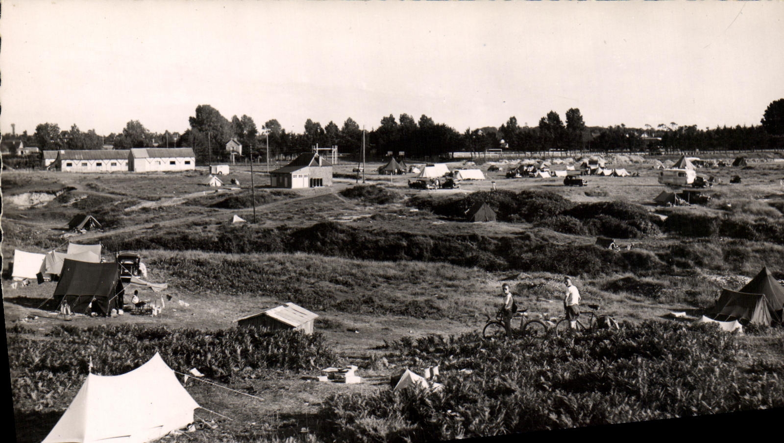 Saint-Enogat (Loire-Atlantique) — Camp des campeurs aux Ports Blancs — Éditions Gaby