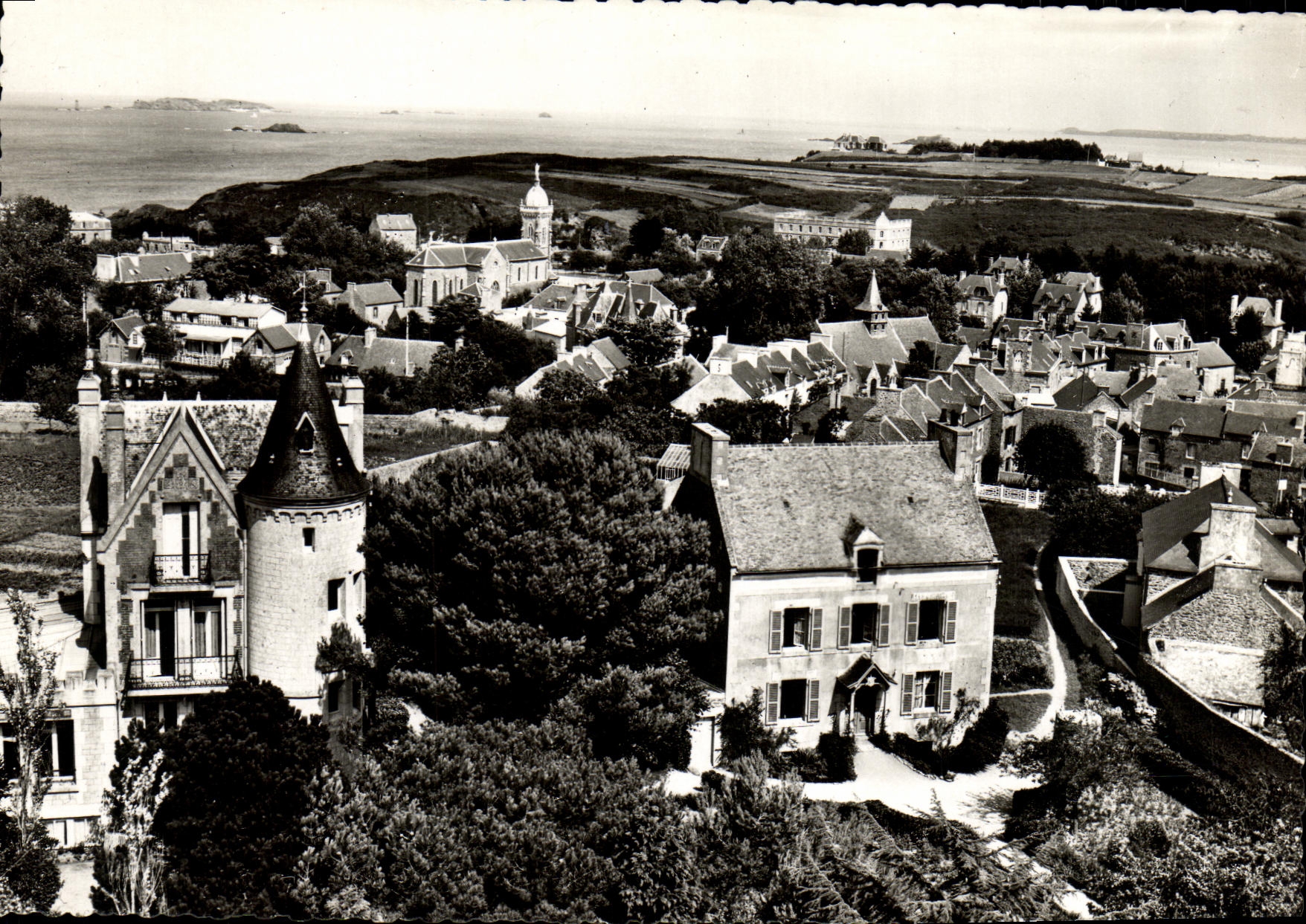 Saint-Lunaire (Ille-et-Vilaine) — Vue générale — Édition du Cliché
