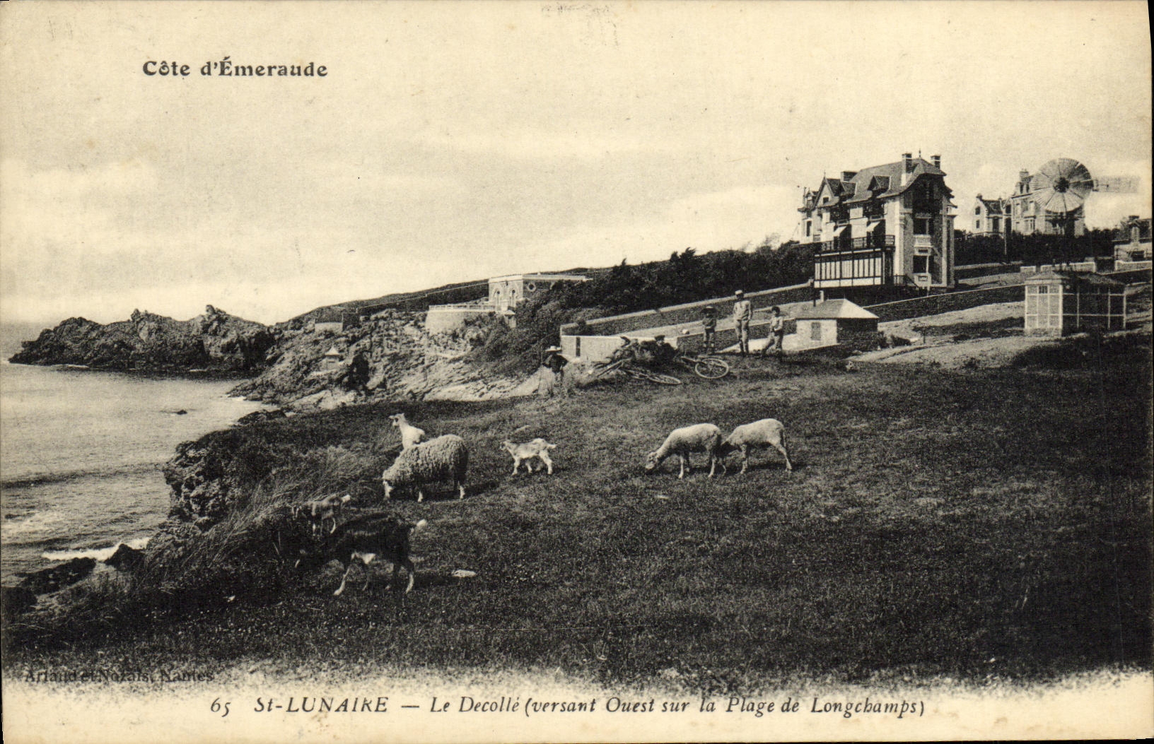 CPA Saint Lunaire Le Decolle Versant Ouest sur la plage de Longchamps Moutons