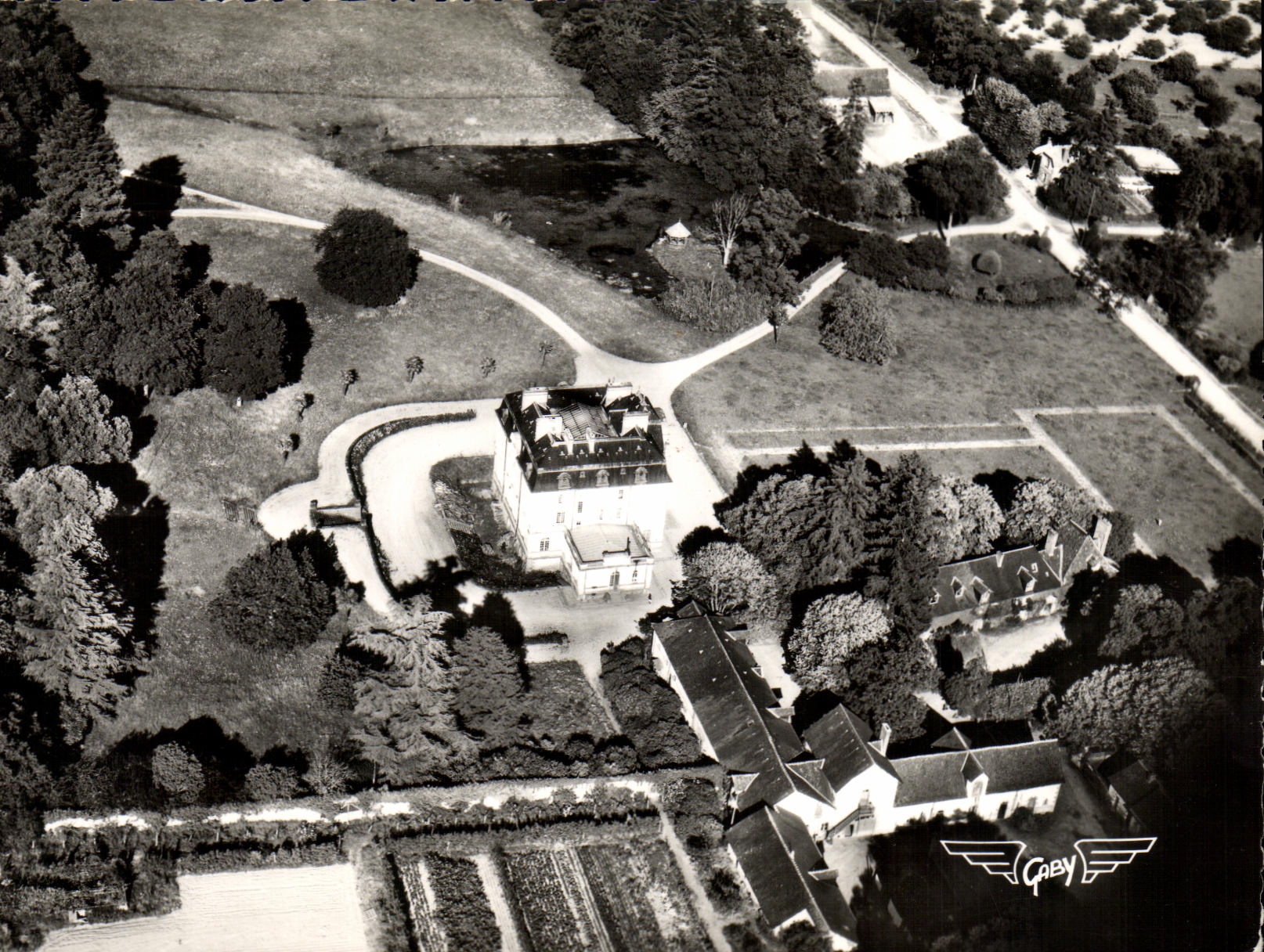 CPM Saint Malo de Phily Chateau de la Driennays
