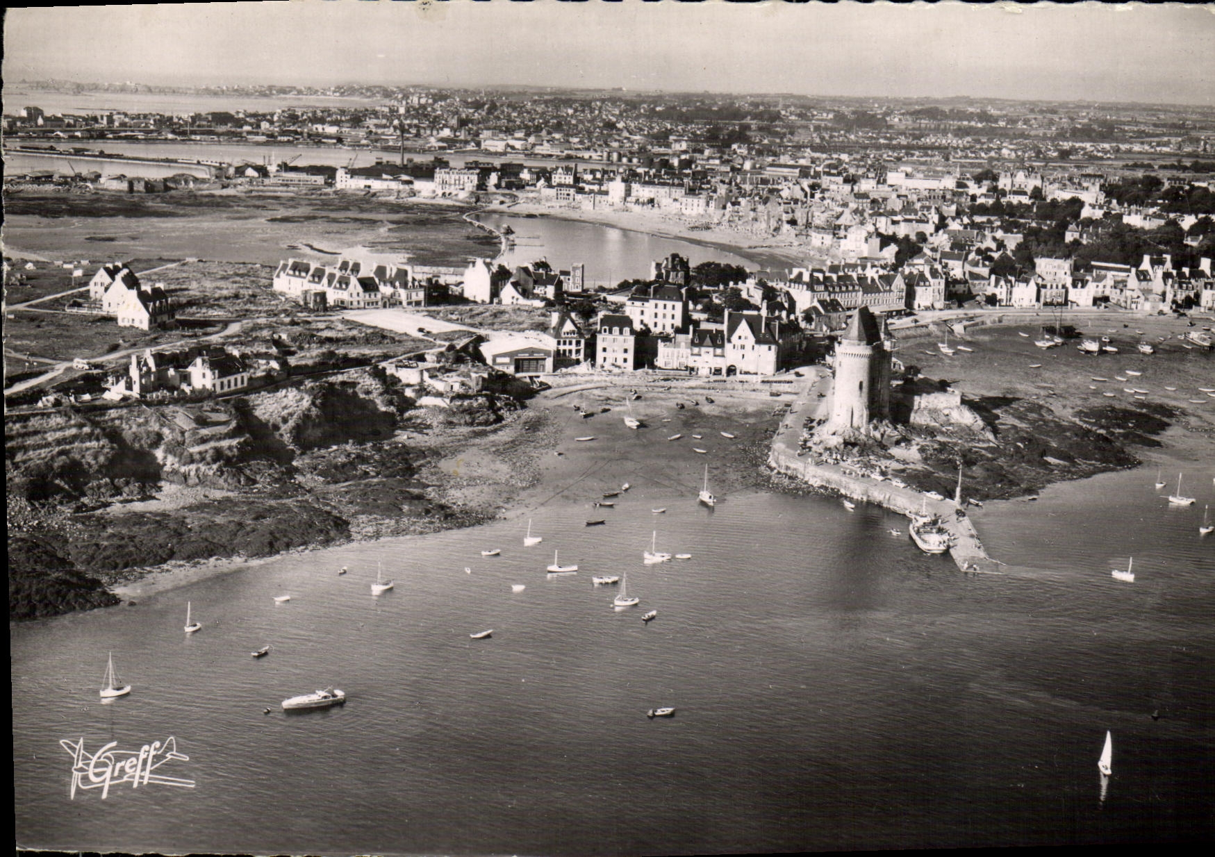 Saint-Servan — Vue aérienne. L'Embarcadère, la Tour Solidor et la Ville — Greff, S.E.I.F., Éditeur, Paris