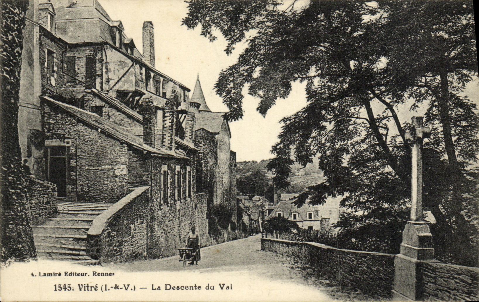 La Descente du Val — Vitré (Il.&-V.) — A. Lamiré Editeur, Rennes, n°1545