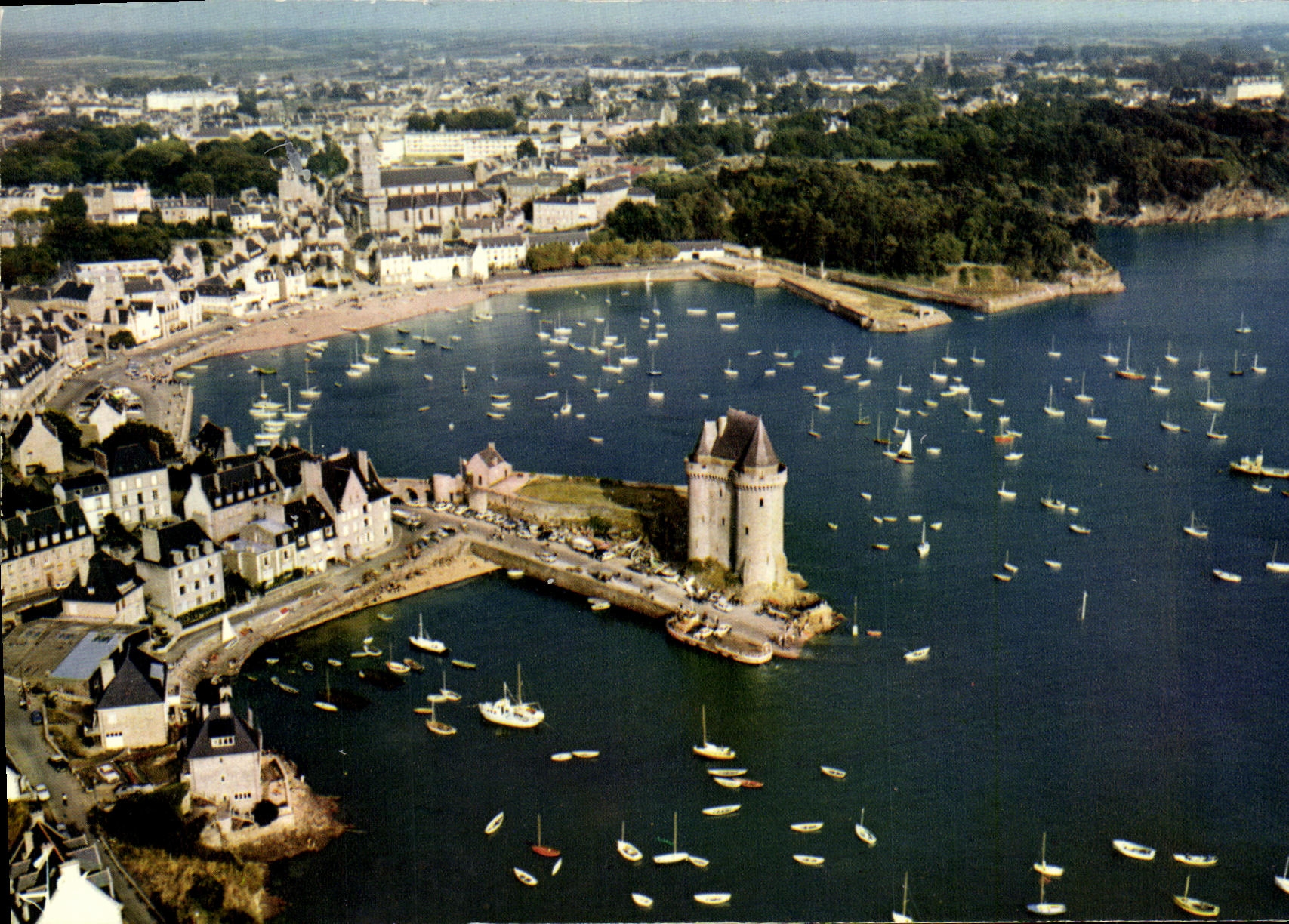 Saint-Malo — Vue générale sur le port et la ville — Editions d'Art JOS
