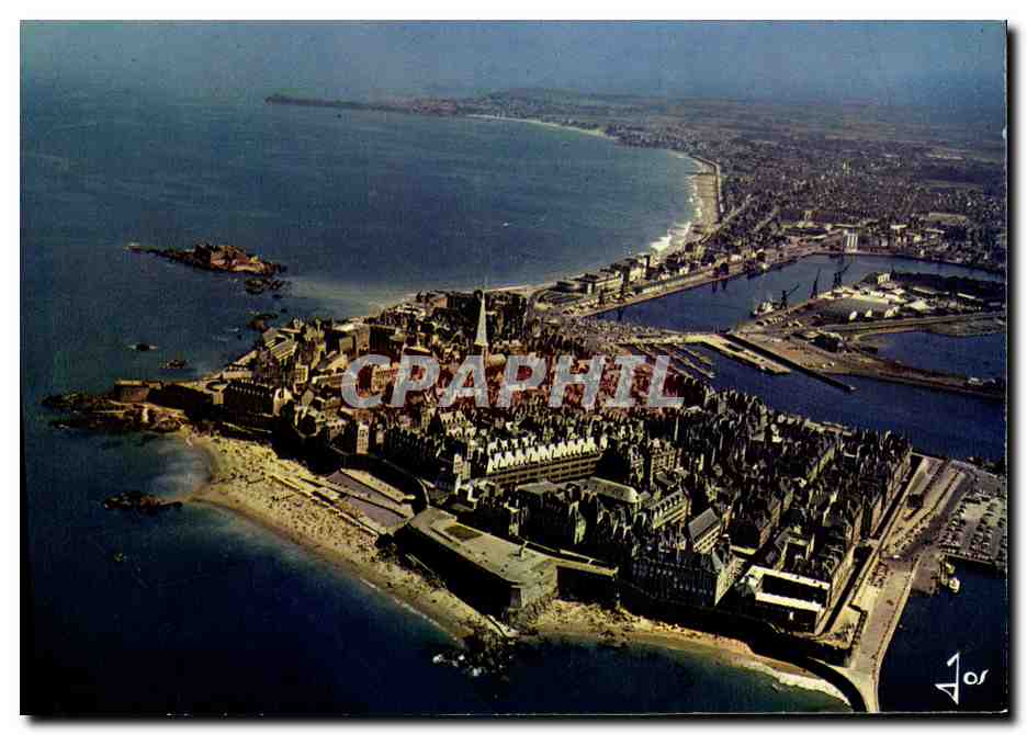 Saint-Malo — Vue générale sur la ville close et les bassins — Éditions d'Art JOS