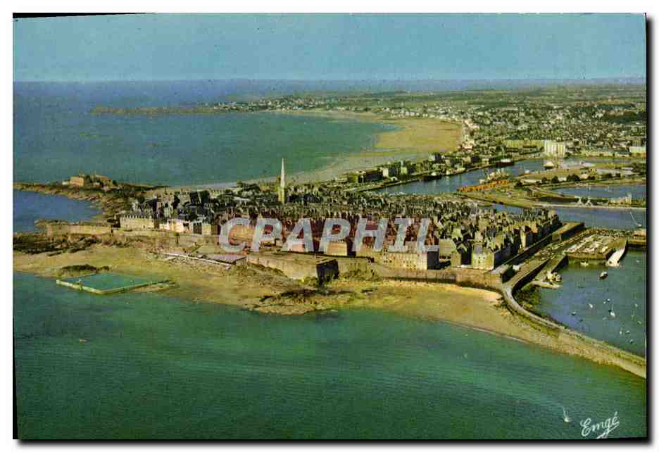 Saint-Malo, Cité Corsaire — vue aérienne — Emge