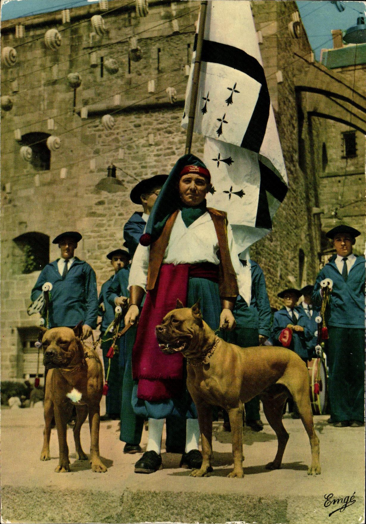 Saint-Malo - Cité-Corsea - El Chiennetier y sus perros — Editor Emgé, n°367