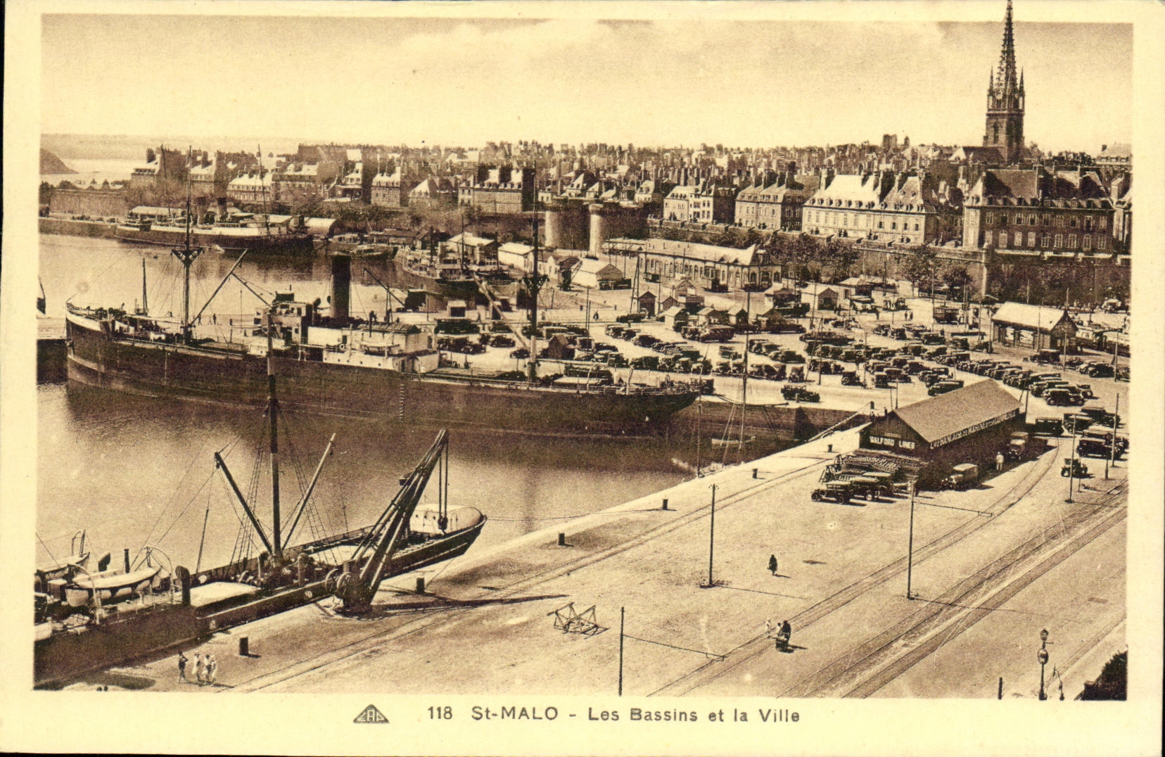 Antike Ansichtskarte Saint Malo Les Bassins et la Ville Bateau