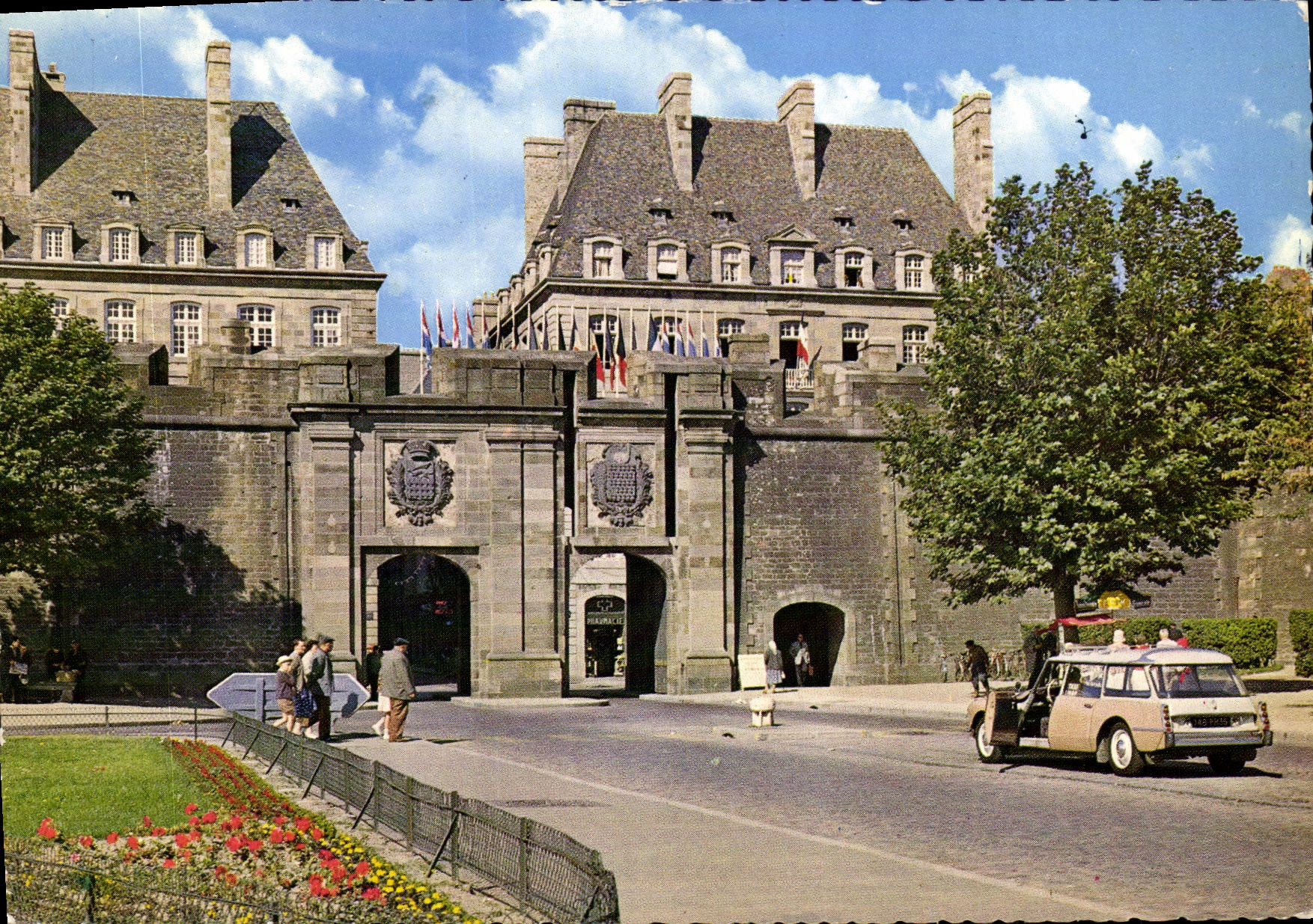 Porte Saint-Vincent — Saint-Malo (Ille-et-Vilaine) — Éditeur : SOFFER, n°201