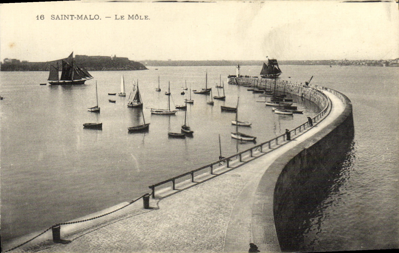 Saint-Malo — Le Môle — Éditeur inconnu, n° 16