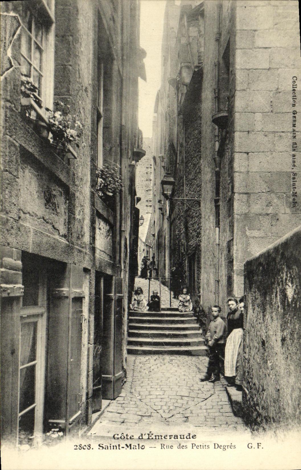 Saint-Malo — Rue des Petits Degrés — Côte d'Émeraude — G.F.