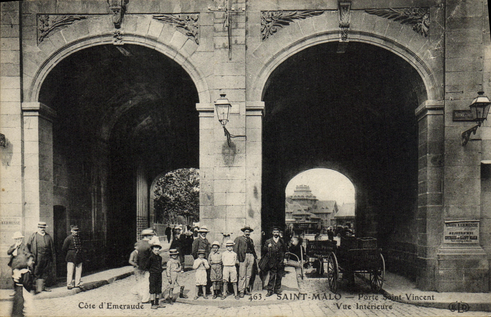 Saint-Malo — Porte Saint-Vincent — Vue Intérieure — Côte d’Emeraude — Éditeur : Chanoine K. Cermesse