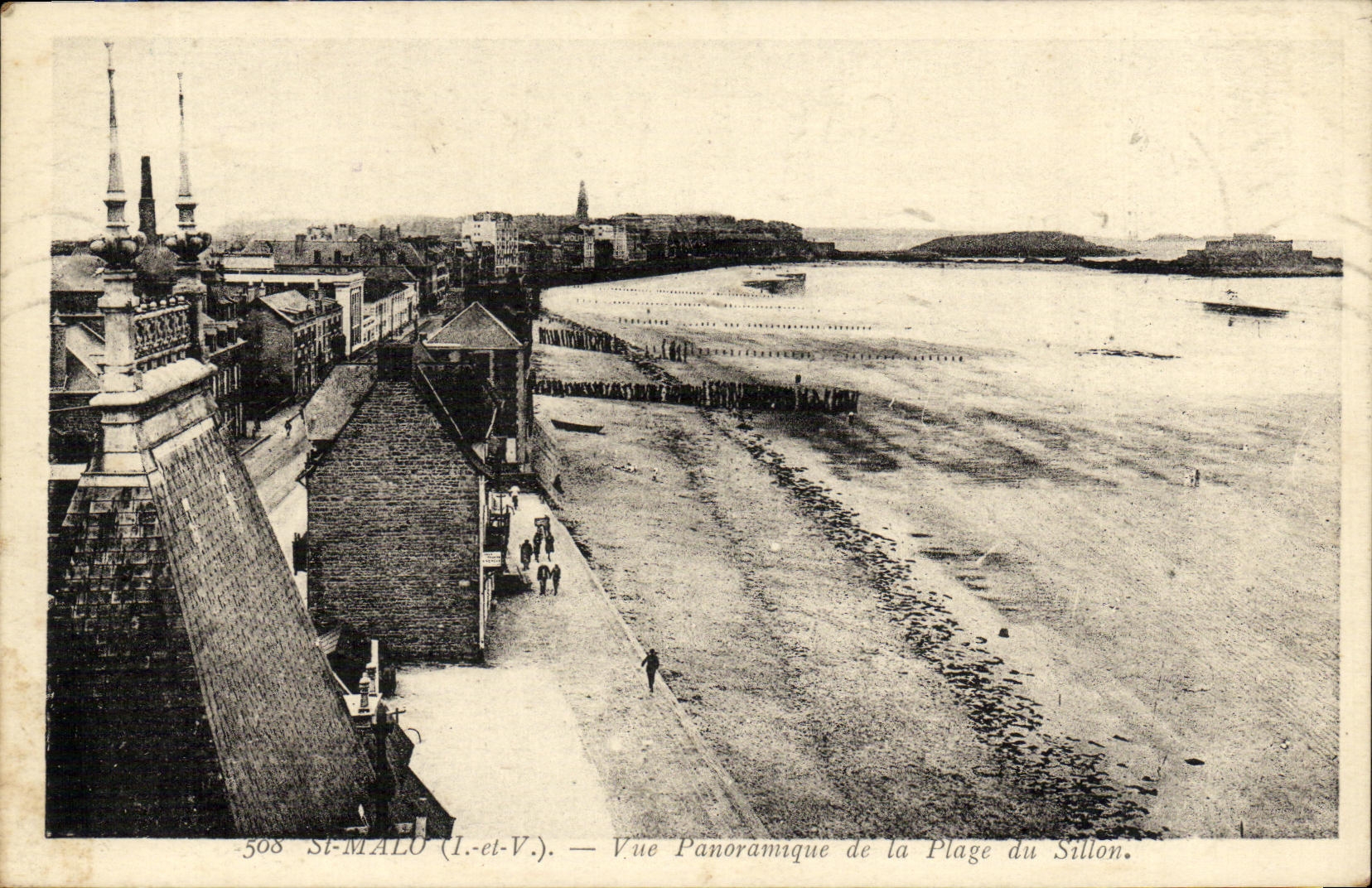 St-Malo (I.-et-V.) — Panoramablick auf den Sillon-Strand — J. Nozais, Verlag 18, Avenue du Général de Gaulle