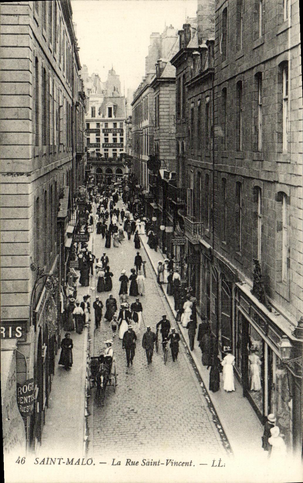 Saint-Malo — La Rue Saint-Vincent — LL. — n°46