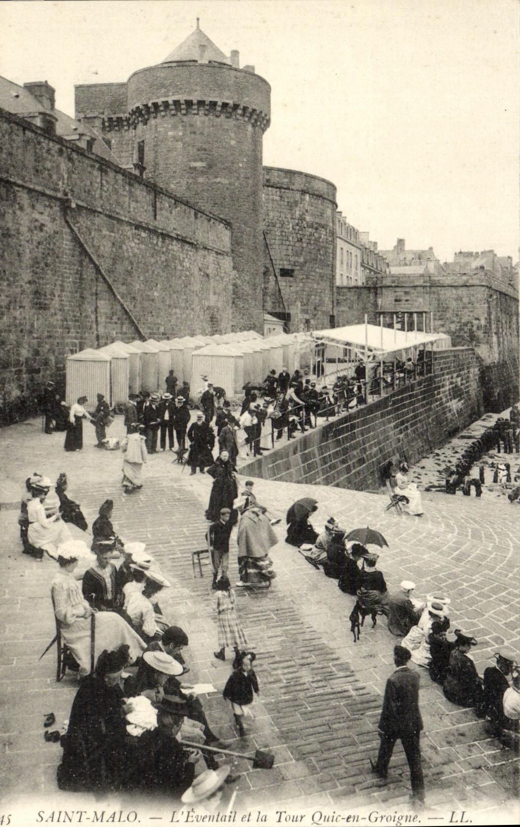 Saint-Malo — L'Éventail et la Tour Quic-en-Groigne — LL.