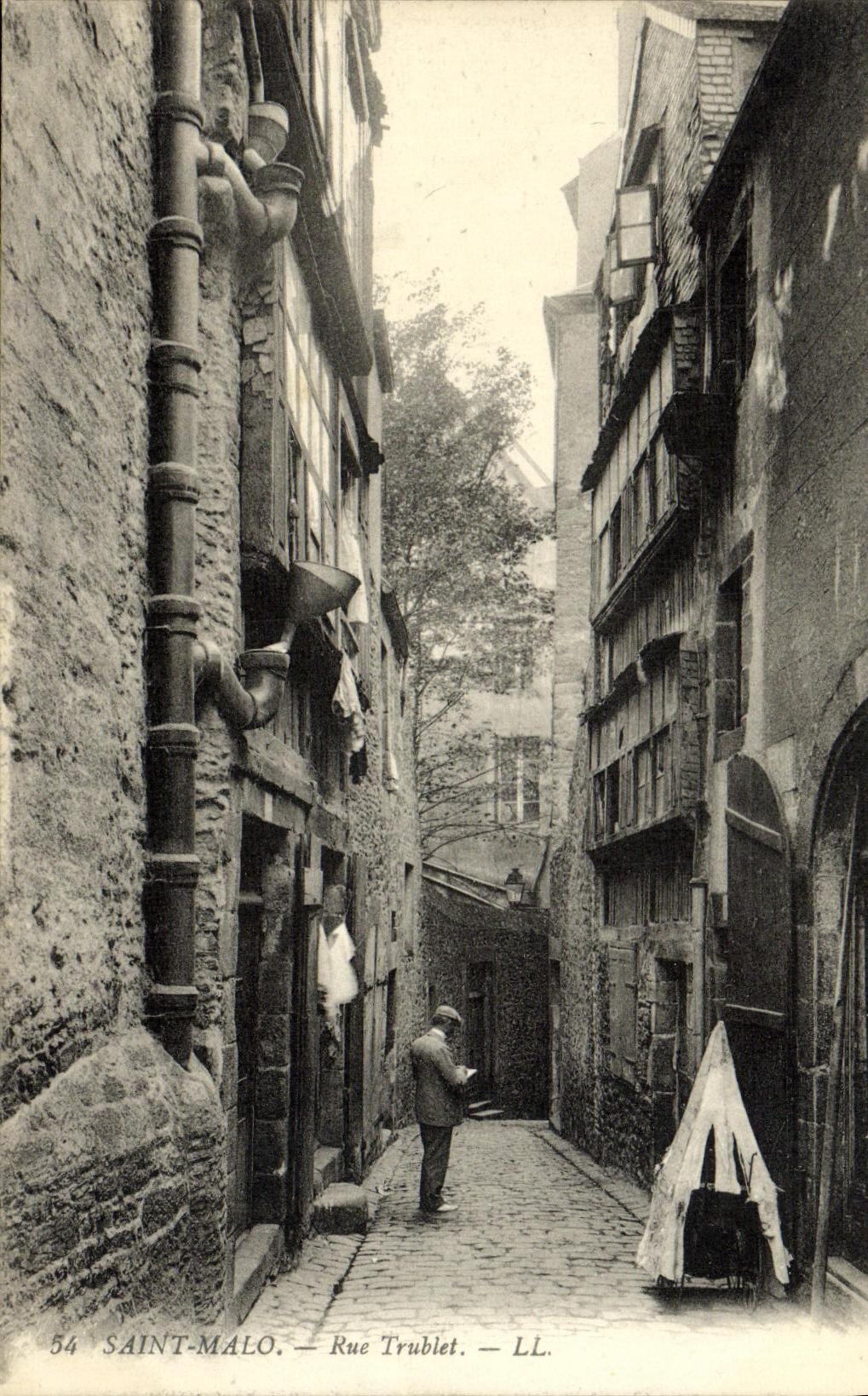 Saint-Malo — Rue Trublet — LL