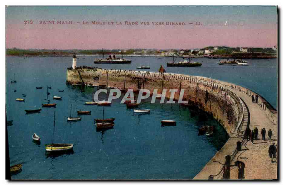 Saint-Malo — Le Môle et la Rade vus vers Dinard — LL