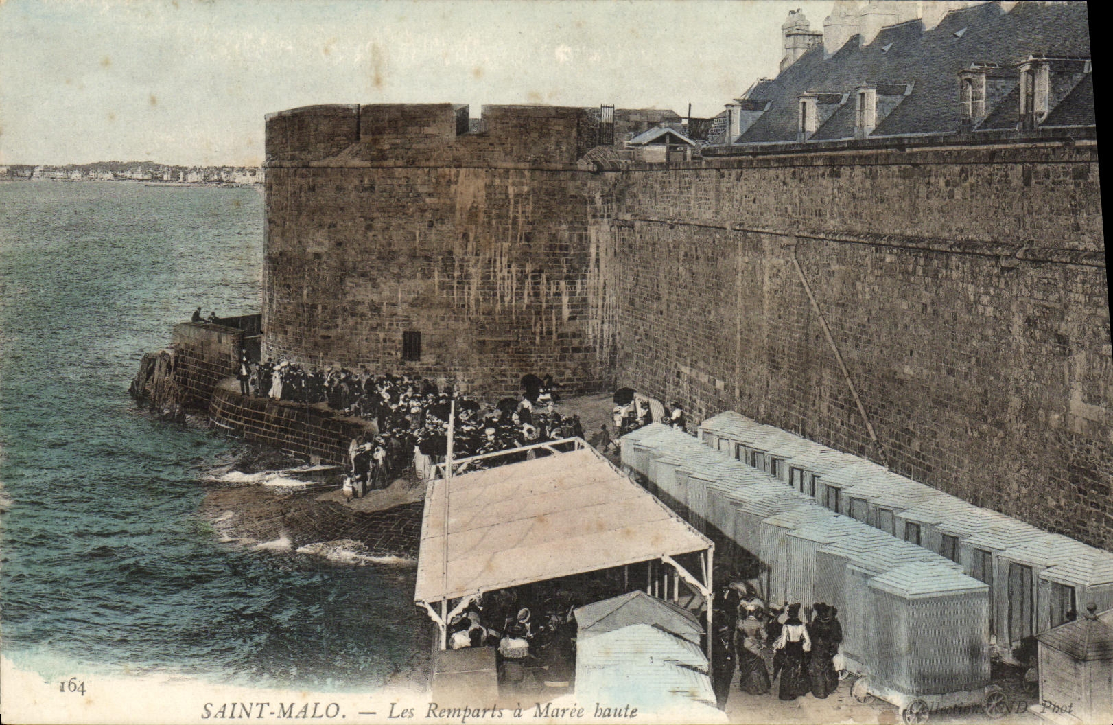 Saint-Malo — Die Mauern bei Ebbe — Collections RVD Phot n°164