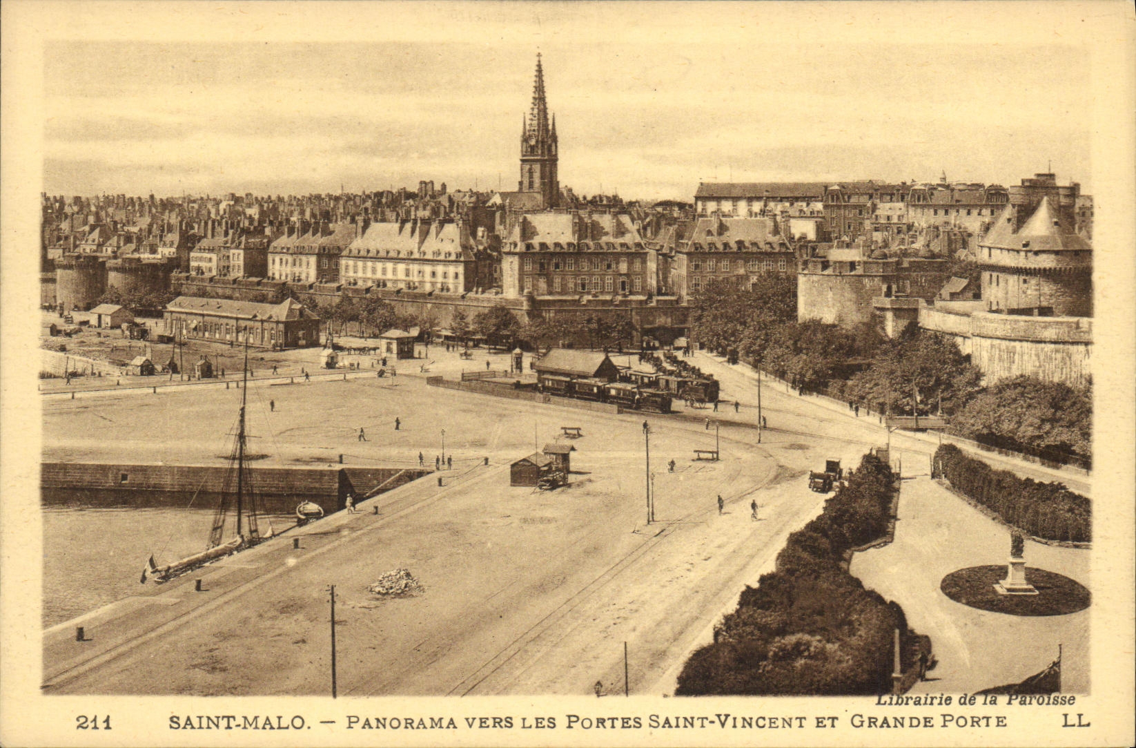 Saint-Malo — Panorama vers les Portes Saint-Vincent et Grande Porte — Librairie de la Paroisse, n°214