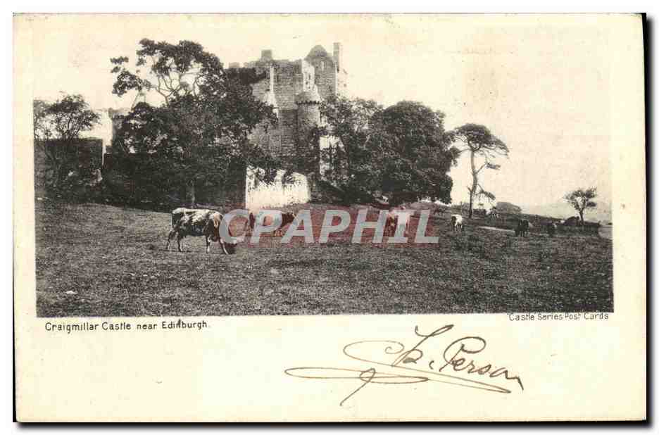 CPA Craigmillar castle near Edinburgh Vaches 