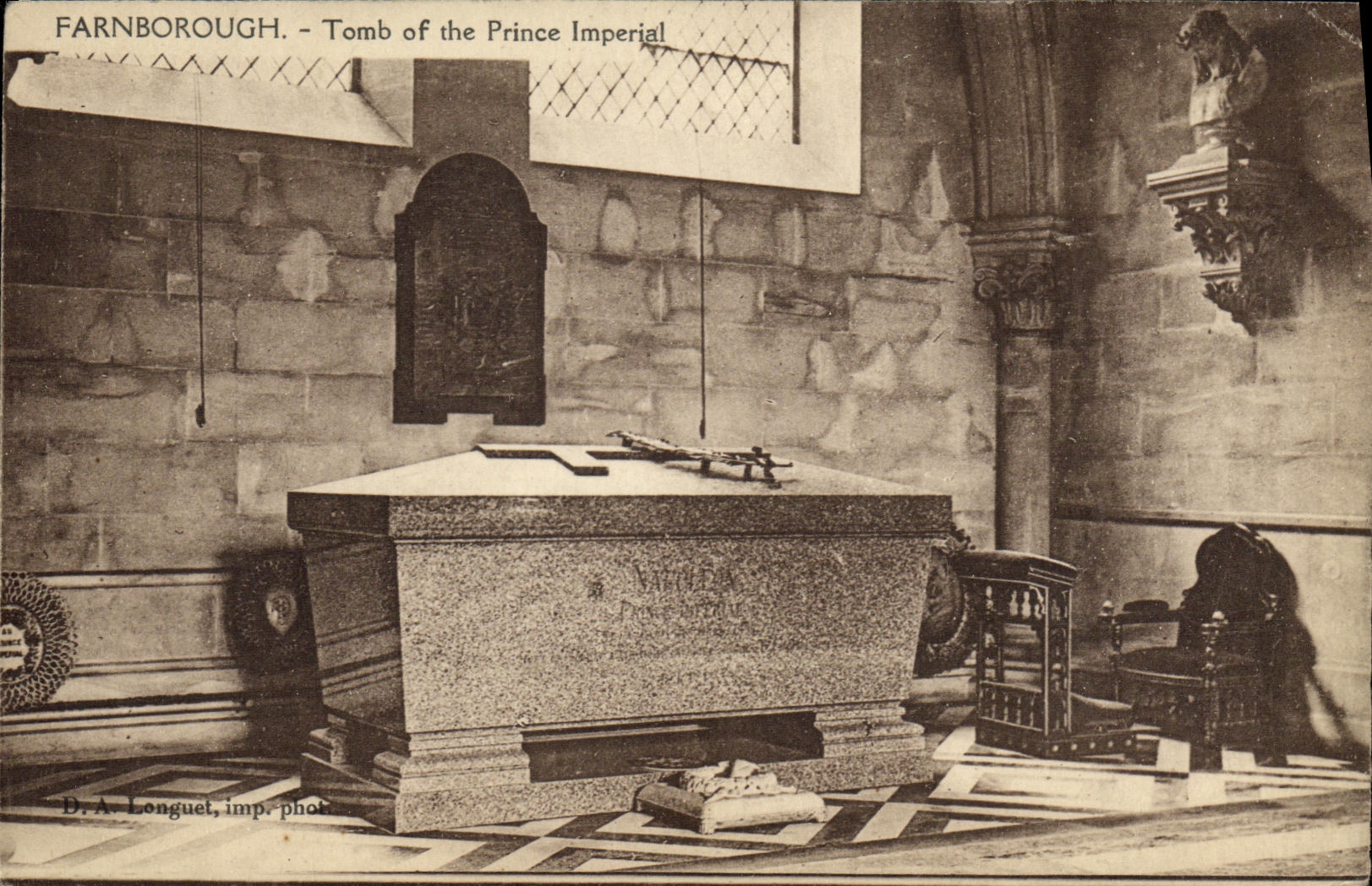 Farnborough - Tombe du Prince Impérial — Dr. A. Longuet, imp. phot.