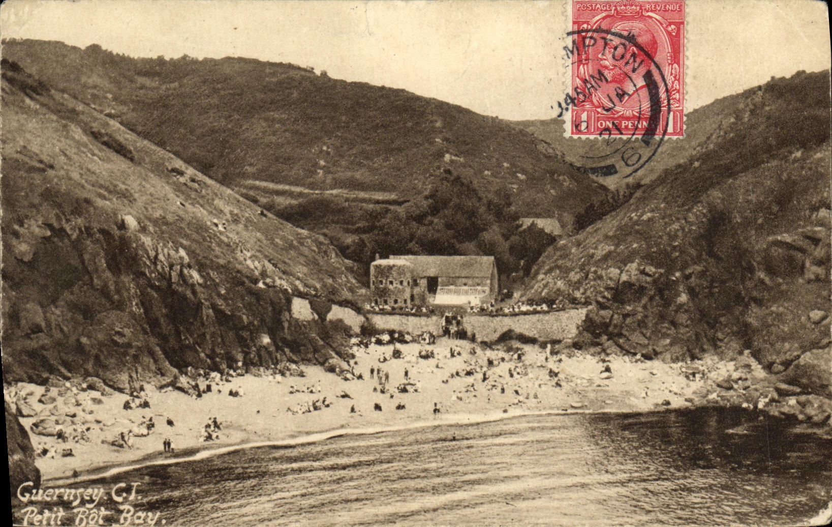 CPA Petit Bot From Saints Bay Guernsey