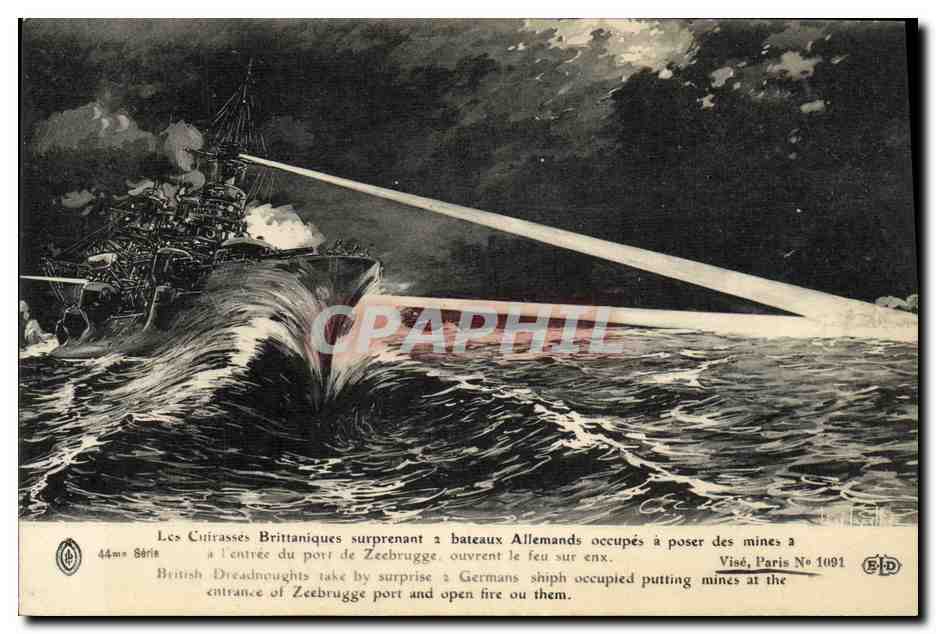 CPA Les cuirasses britanniques surprenant 2 bateaux allemands