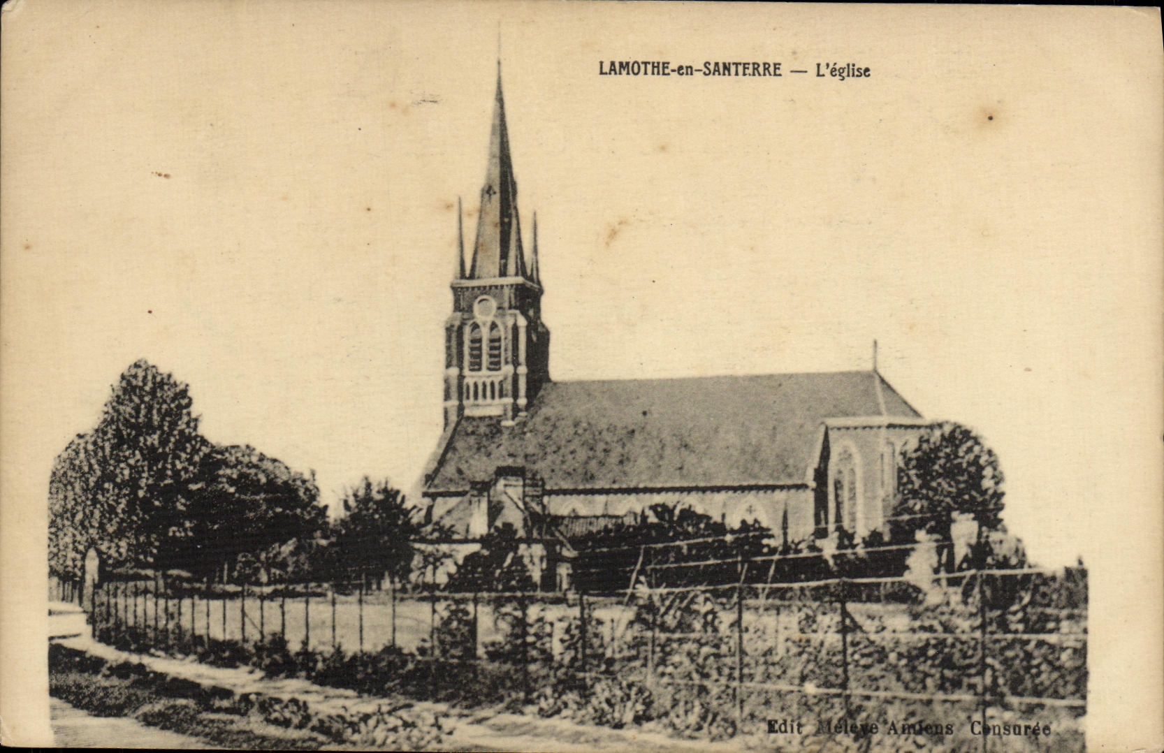 CPA Lamothe en Santerre L Eglise