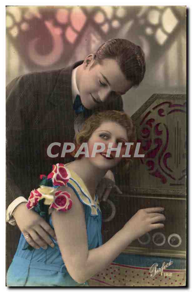 CPA Couples Fantaisie Femme 