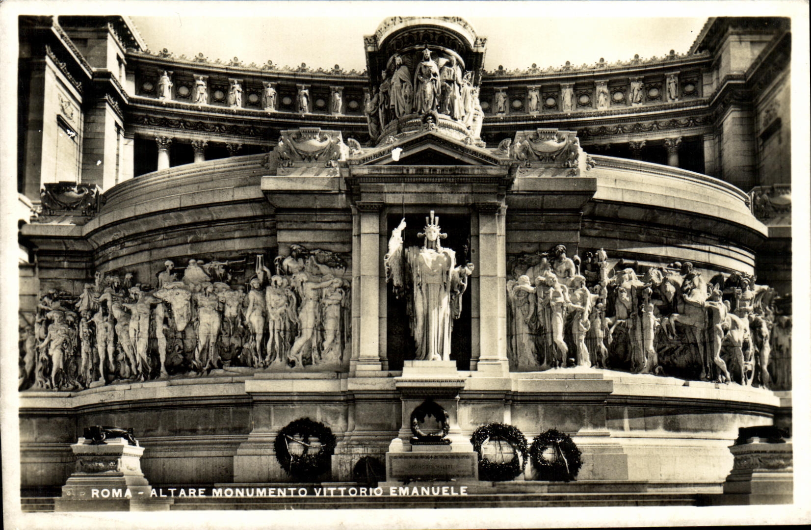 CPA Roma Altare Monumento Vittorio Emanuele