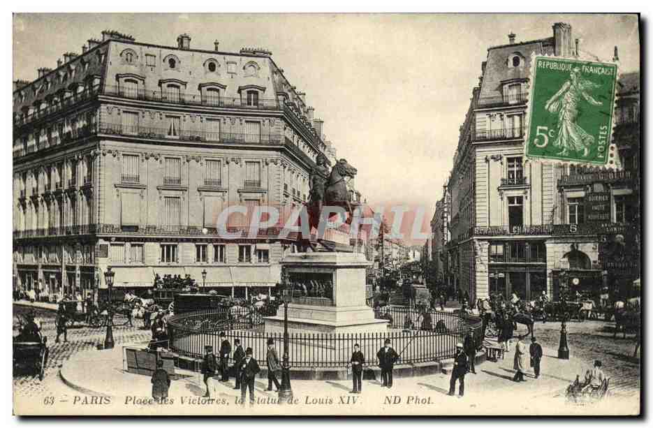 CPA Paris Place des Victoires la Statue de Louis XIV