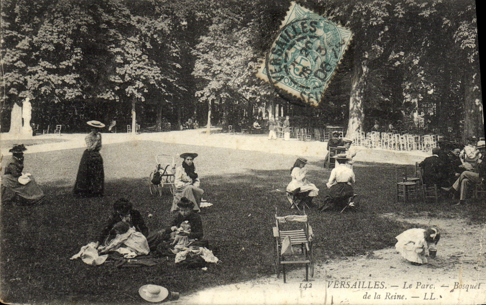 CPA Versailles Le Parc Bosquet de la Reine Enfants Nourrices
