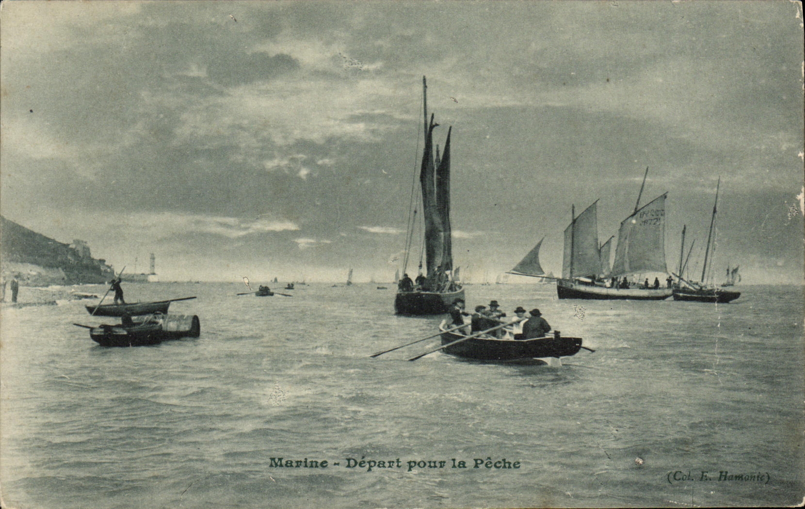 CPA Marine Depart pour la peche Bateaux