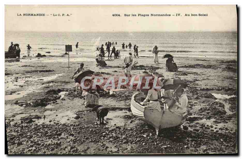 CPA Sur les Plages Normandes Au bon Soleil