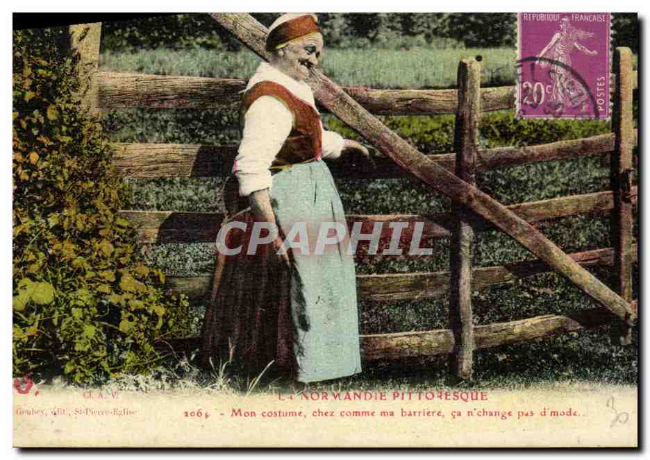 CPA La Normandie Pittoresque Vieille femme Folklore 