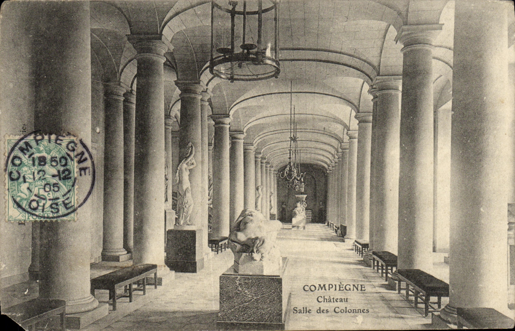Compiègne — Château Salle des Colonnes — éditeur non identifié