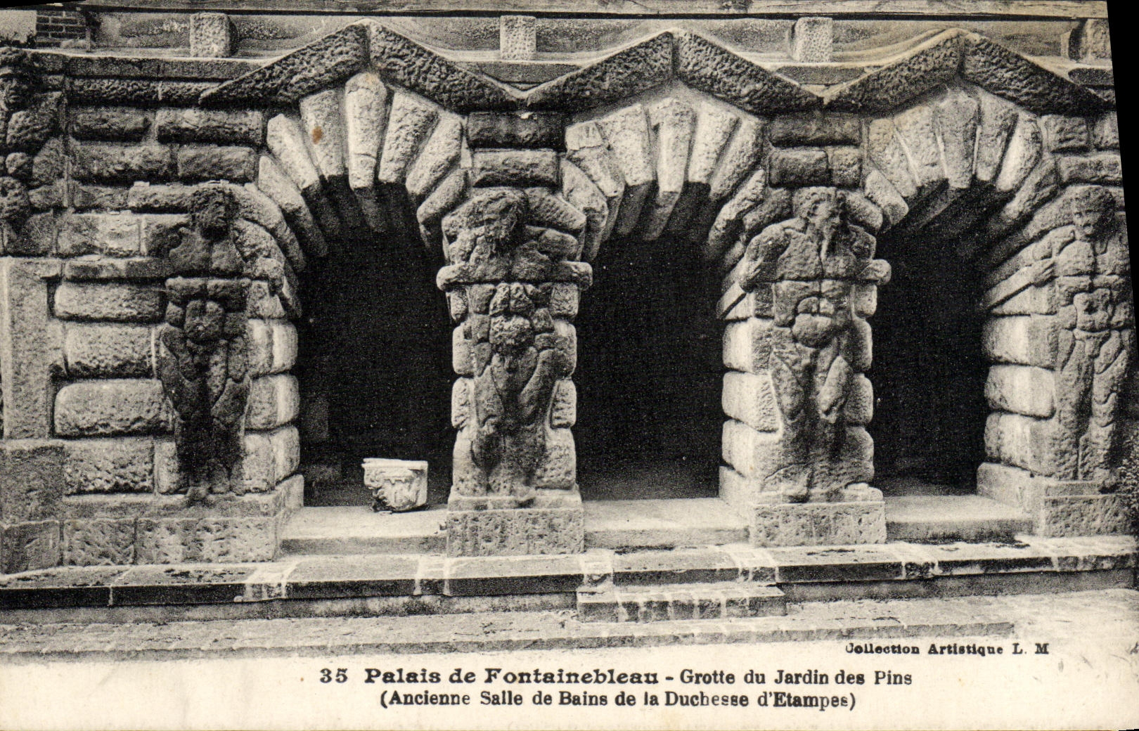 Palazzo di Fontainebleau - Grotta del Giardino dei Pini (Ex Sala da Bagno della Duchessa d'Étampes) — Collezione Artistica L. M. n°35
