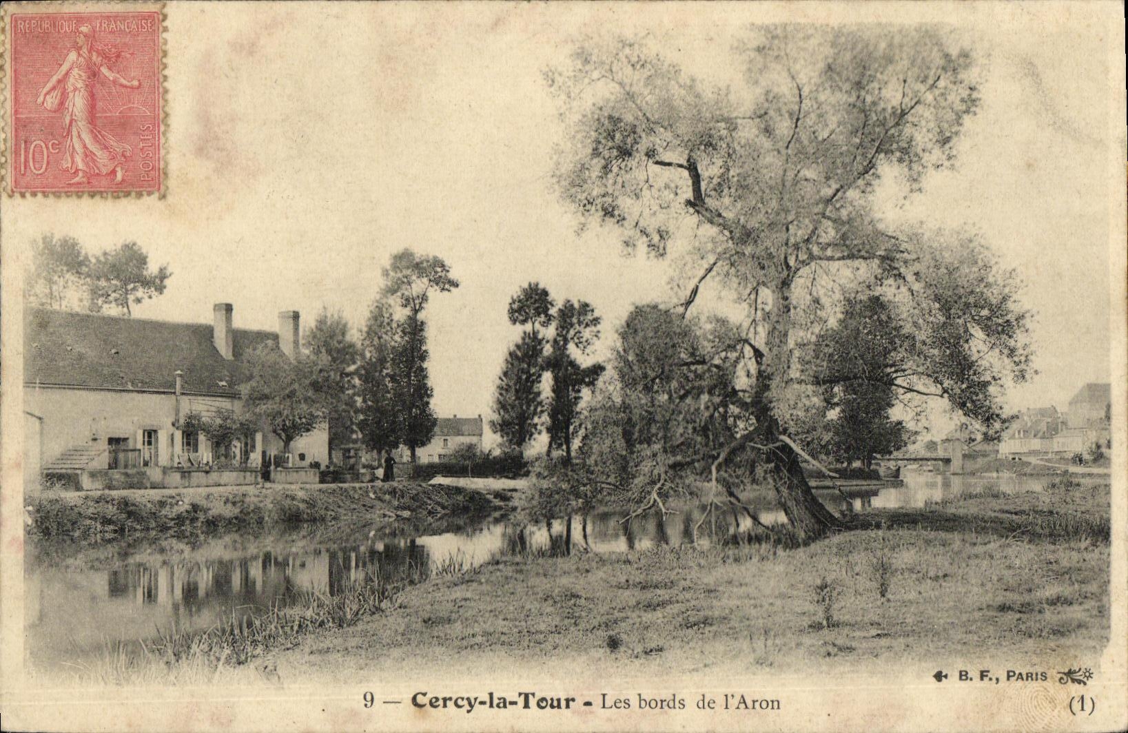 CPA Cercy la Tour Les bords de l Aron