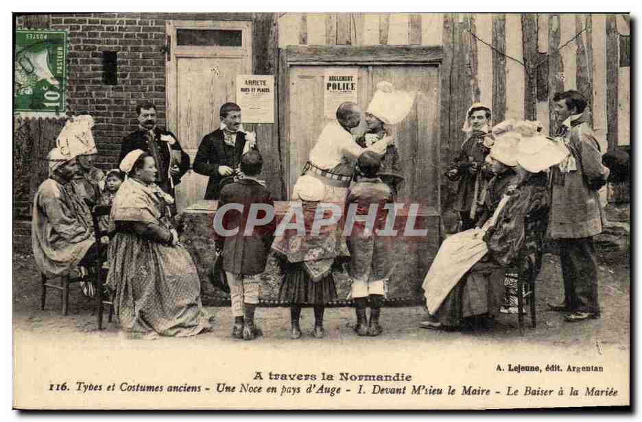 CPA Atravers la Normanide types et Costumes Anciens Folklore Une noce en pays d Auge 