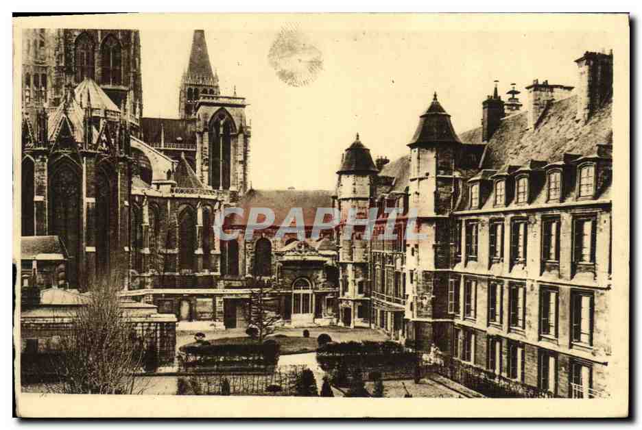 CPA Rouen L Archeche et les Jardins