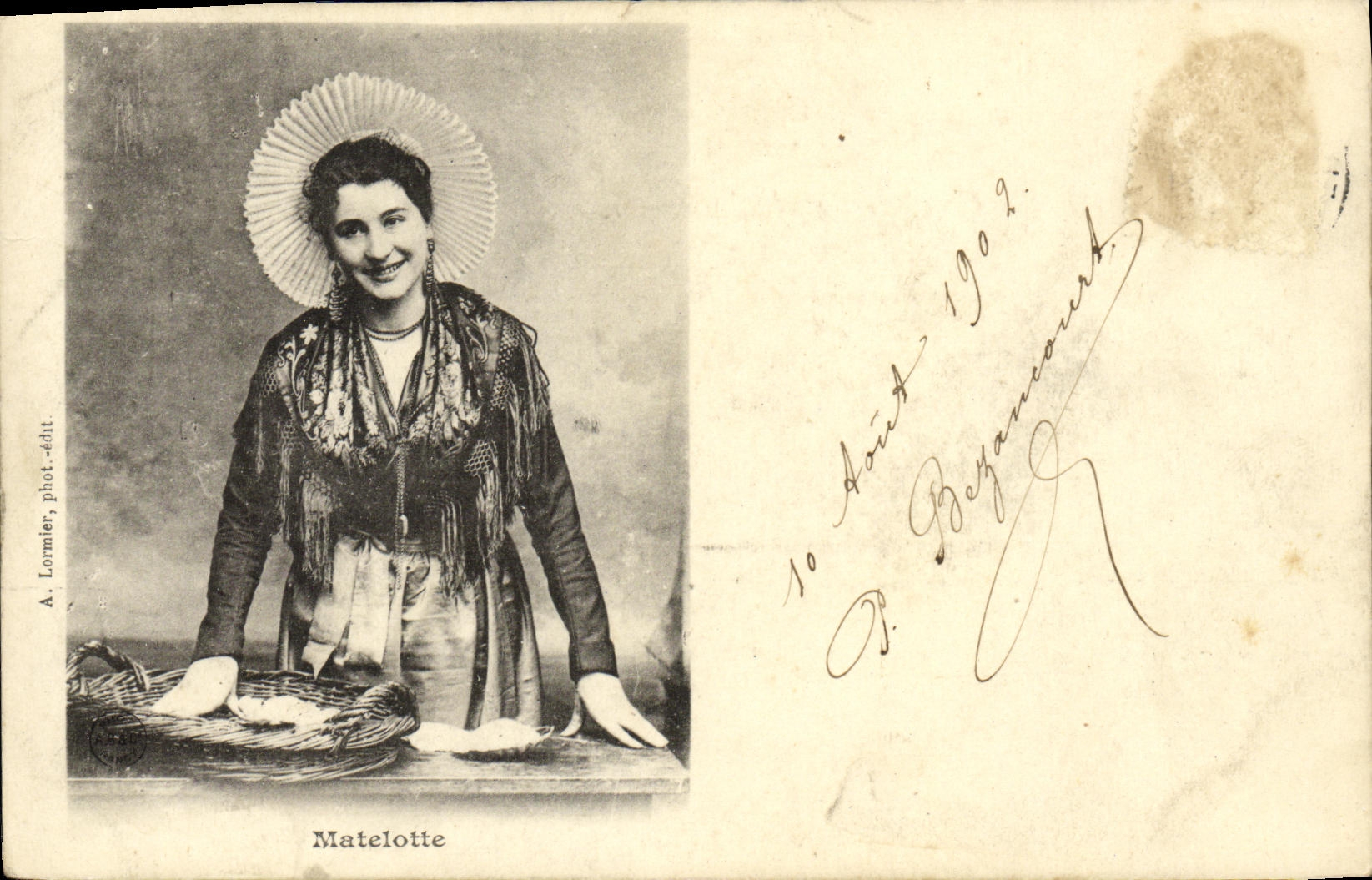 Matelotte — femme en costume traditionnel — A. Lormier, phot.-édt.