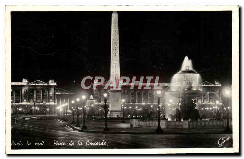 CPA Paris la nuit Place de la Concorde