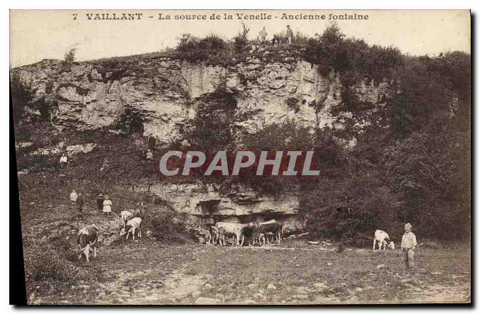 CPA Vaillant La Source de la Venelle Ancienne Fontaine Enfants Vaches