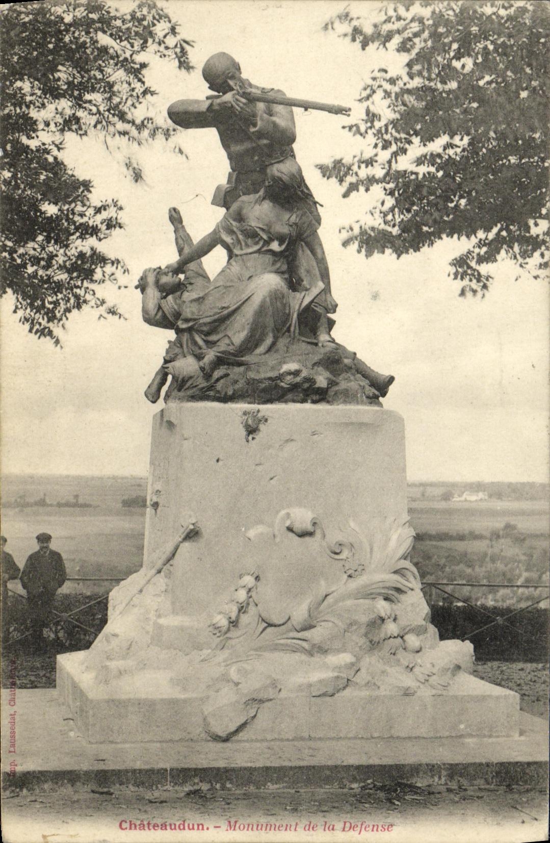 Châteaudun — Monument de la Défense — Chassallet