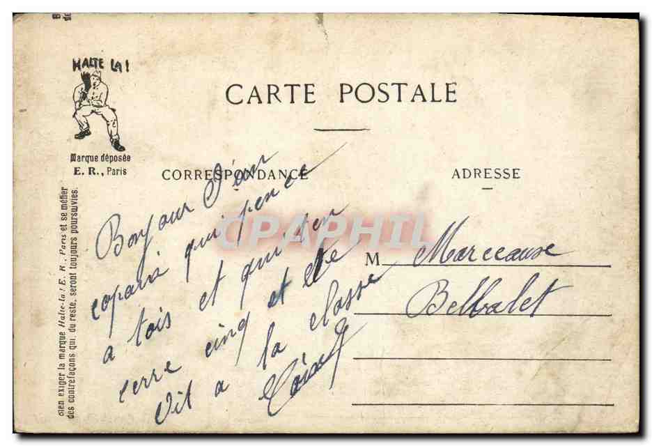 CPA Les premiers jours d un bleu Militaria Distribution d un trousseau — Verso