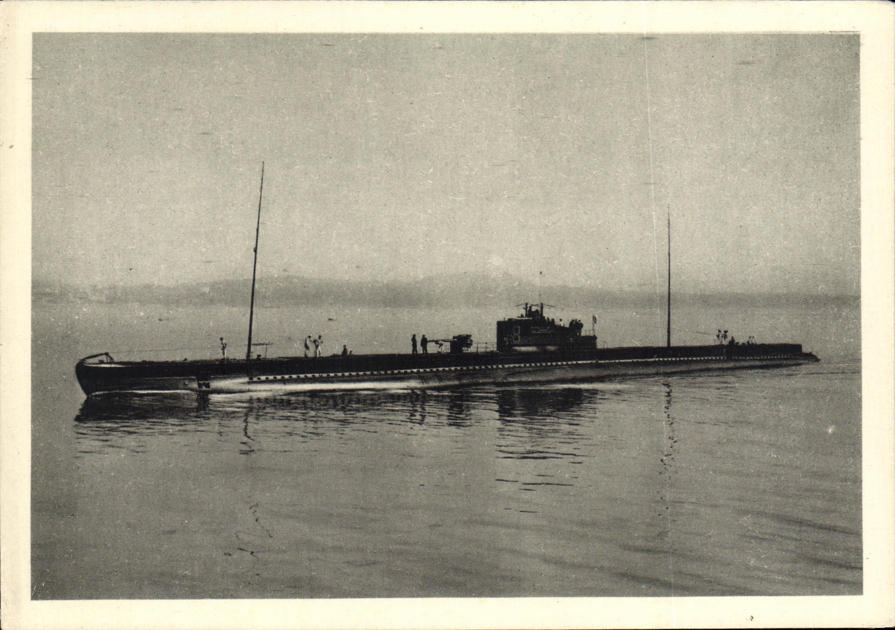 CPA Bateau Sous marin Le Tonnant