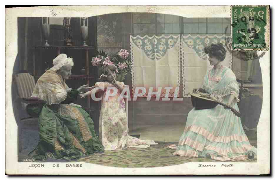 CPA Fantaisie Femme Lecon de danse