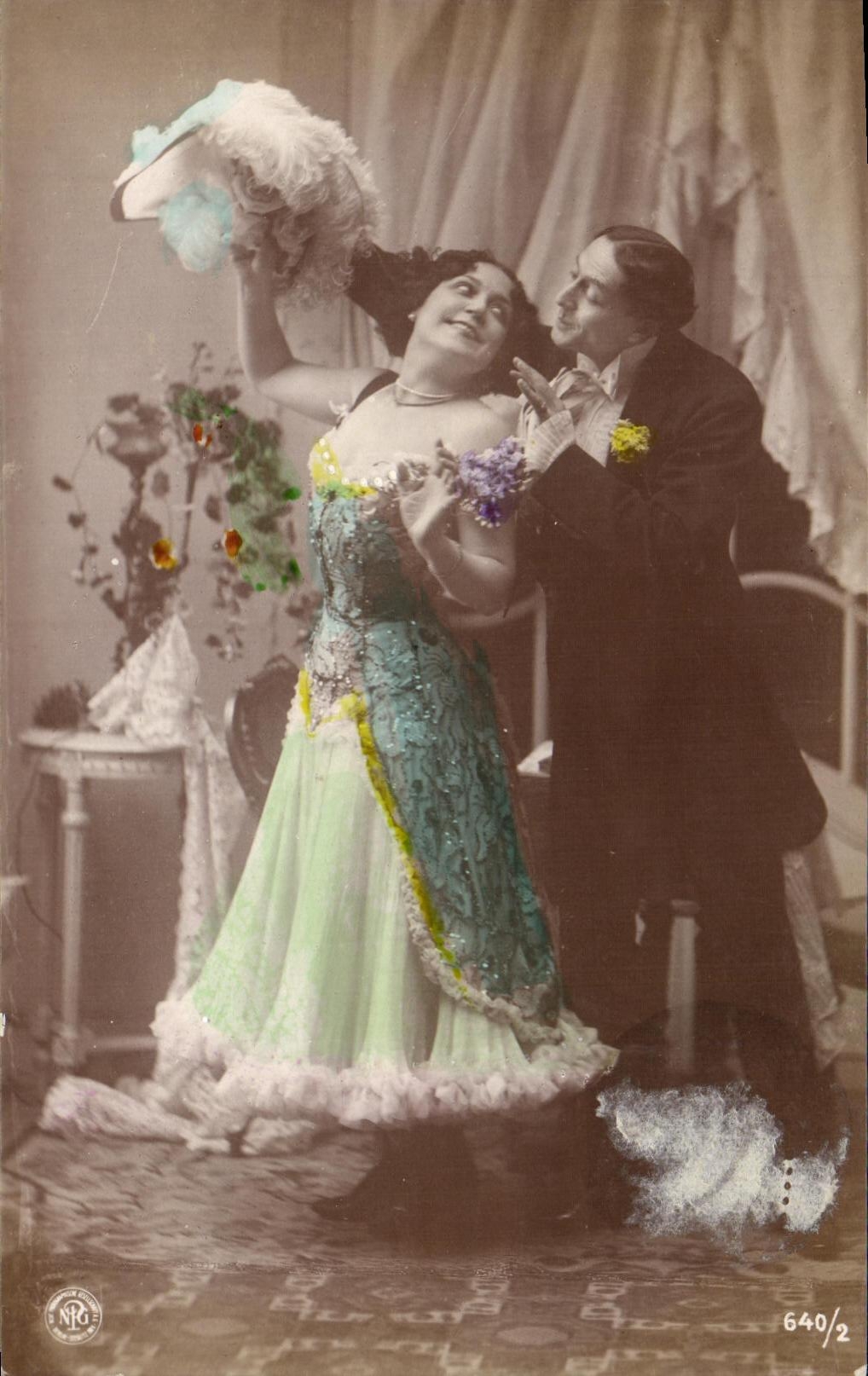 Danseurs en scène — scène de spectacle — NRG, n° 640/2