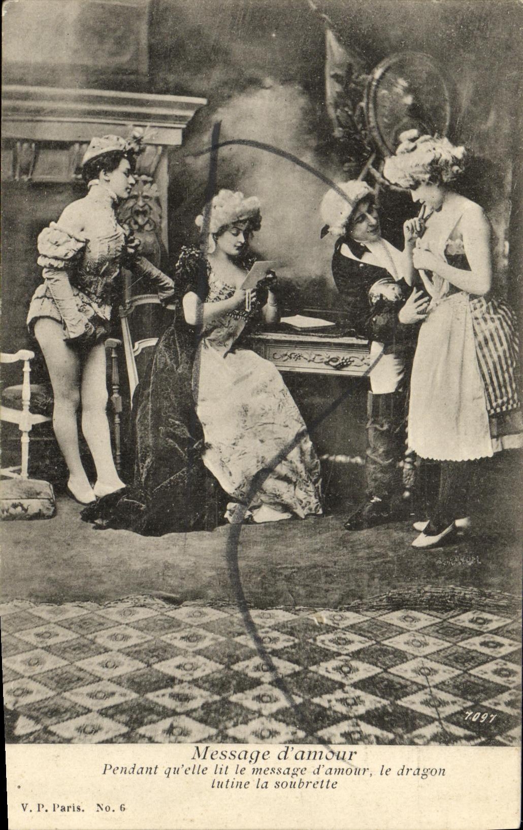 CPA Fantaisie Femme 