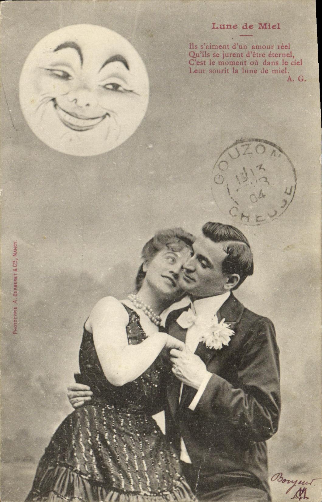 Lune de Miel — Couple amoureux sous une lune souriante — Phototype A. Berberet & Cie, Nancy